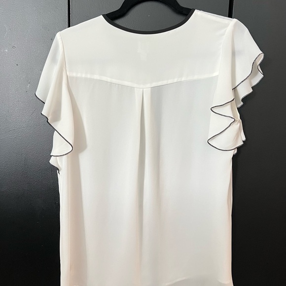 Contrast details blouse - Picture 2 of 4